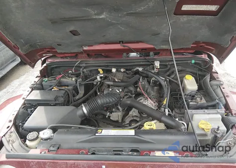 2008 Jeep Wrangler Sahara z USA, uszkodzony, nr VIN 1J4FA54158L615977